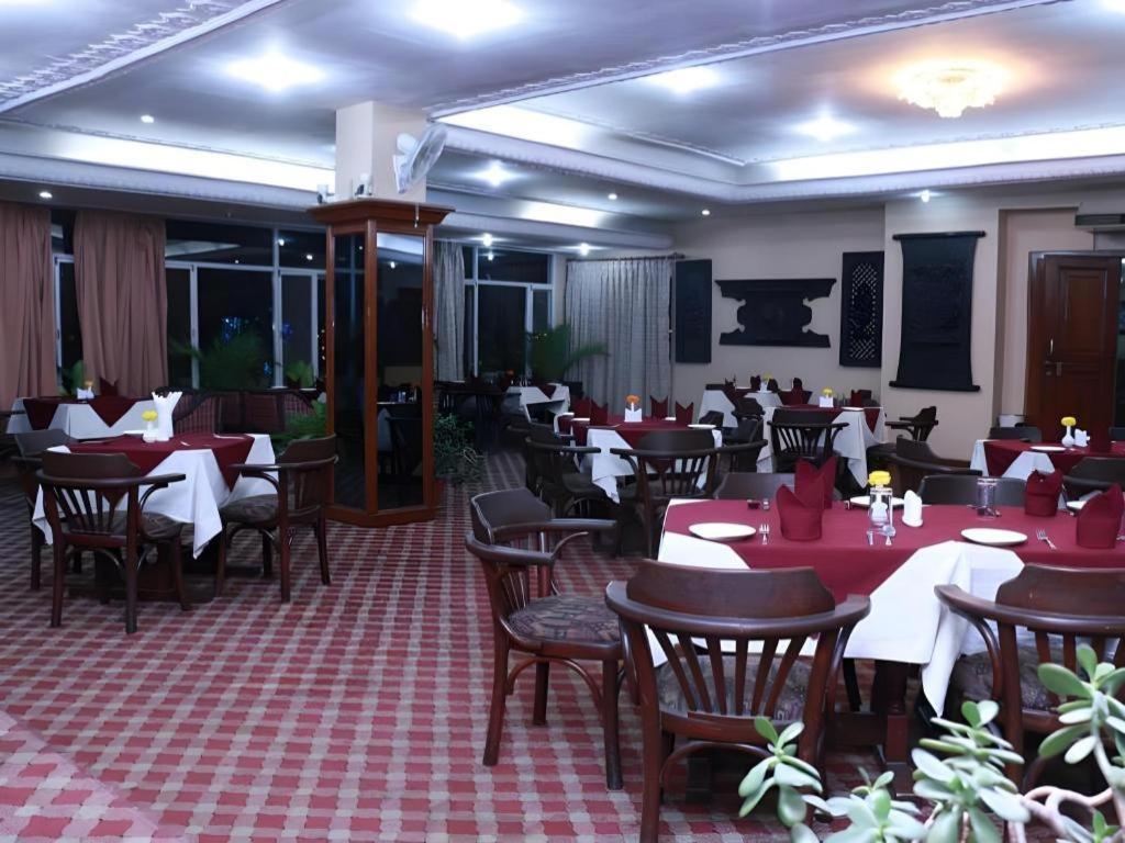 Hotel Mountain Katmandu Eksteriør bilde