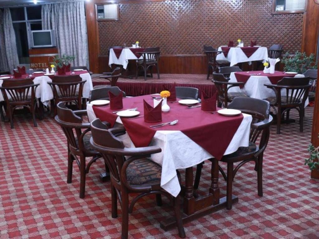 Hotel Mountain Katmandu Eksteriør bilde